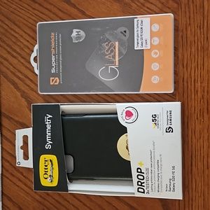 Samsung Galaxy FE 5G otterbox & 2 screen protectors